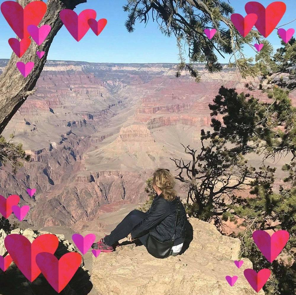 Meet your Posher, Monique